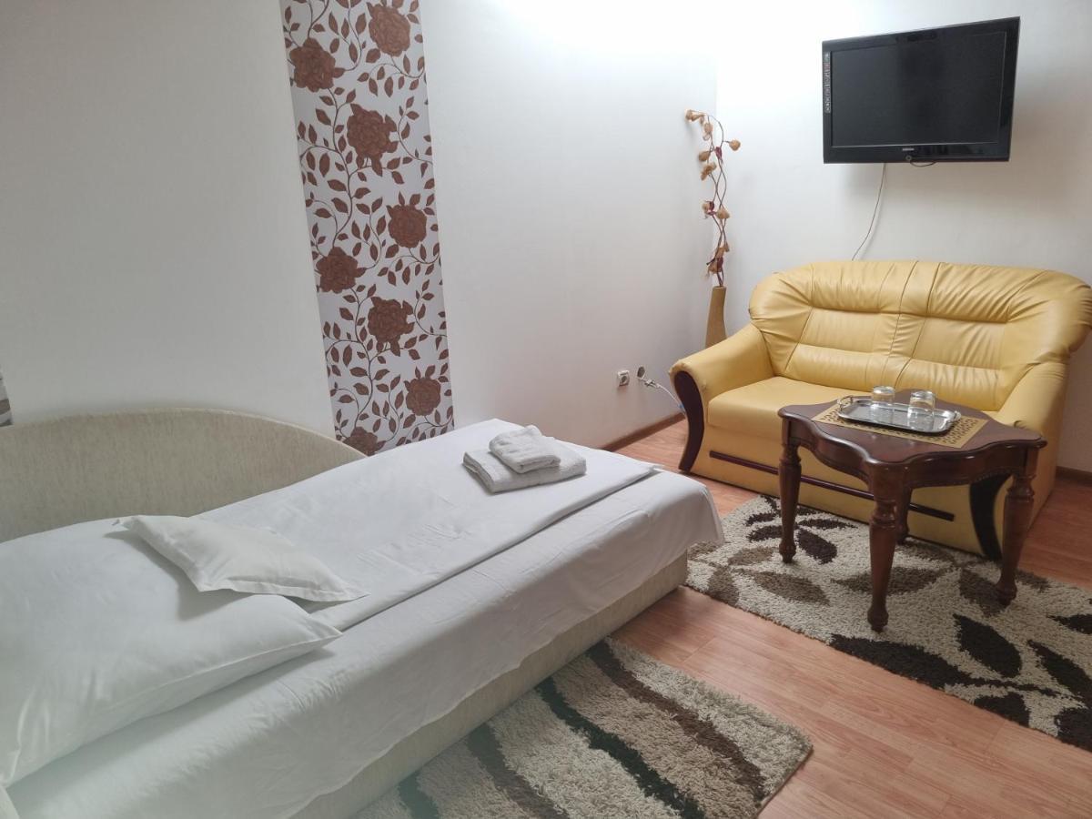 Bastya Wellness Hotel - Nyirbator Luaran gambar